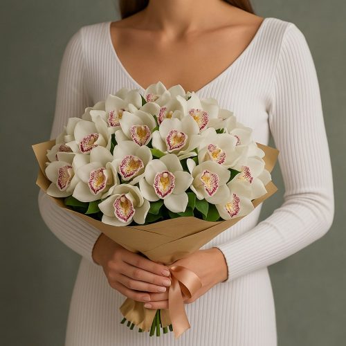 Букет «Белоснежная орхидея»